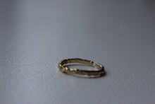 Load image into Gallery viewer, Dainty Rhinestone Ring
