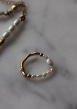 Load image into Gallery viewer, Pearly Ring
