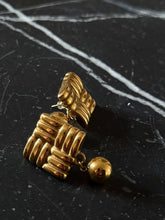 Load image into Gallery viewer, Thatch Earrings
