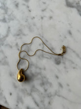 Load image into Gallery viewer, Water Drop Necklace
