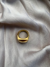 Load image into Gallery viewer, Geo Artisan Ring
