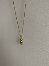 Load image into Gallery viewer, Body Pendant Necklace

