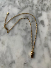 Load image into Gallery viewer, Body Pendant Necklace
