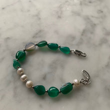 Load image into Gallery viewer, Beaded Bracelet
