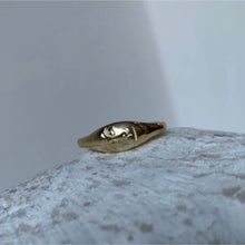 Load image into Gallery viewer, Face Ring
