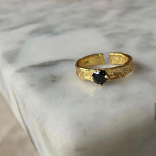Load image into Gallery viewer, Classic Solitaire Ring
