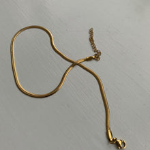Load image into Gallery viewer, Snake Chain Necklace (3mm)
