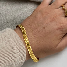 Load image into Gallery viewer, Flat Chain Bracelet
