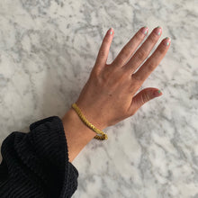 Load image into Gallery viewer, Flat Chain Bracelet
