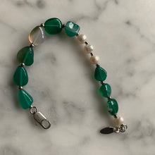 Load image into Gallery viewer, Beaded Bracelet
