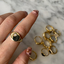 Load image into Gallery viewer, Rhinestone Signet Ring
