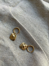 Load image into Gallery viewer, Face Pendant Earrings
