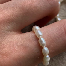 Load image into Gallery viewer, Freshwater Pearl Ring
