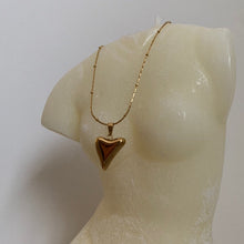 Load image into Gallery viewer, Heart Pendant Necklace
