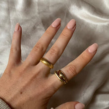 Load image into Gallery viewer, Irregular Ring Set
