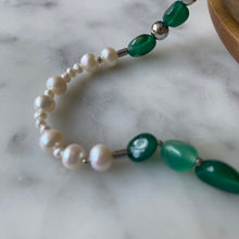 Load image into Gallery viewer, Beaded &amp; Pearl Necklace
