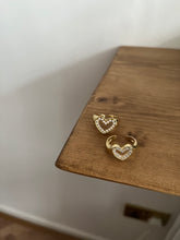 Load image into Gallery viewer, Pearl Heart Ring
