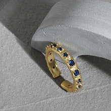 Load image into Gallery viewer, Blue Stone Band Ring
