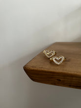 Load image into Gallery viewer, Rhinestone Heart Ring
