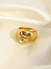Load image into Gallery viewer, Face Ring
