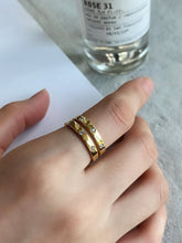 Load image into Gallery viewer, Rhinestone Ring
