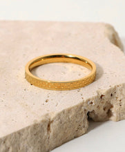 Load image into Gallery viewer, Slim Band Ring
