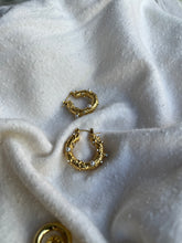 Load image into Gallery viewer, Tuscan Hoops

