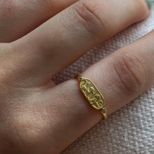 Load image into Gallery viewer, Dragon Ring
