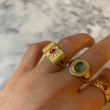 Load image into Gallery viewer, Red Stone Ring
