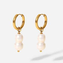 Load image into Gallery viewer, Freshwater Pearl Huggie
