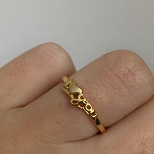 Load image into Gallery viewer, I Heart You Ring
